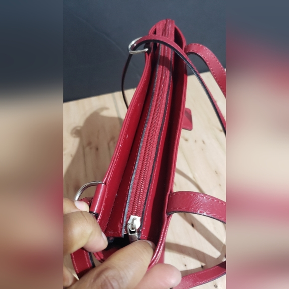 Vera Pelle Convertible purse/backpack - Picture 14 of 15